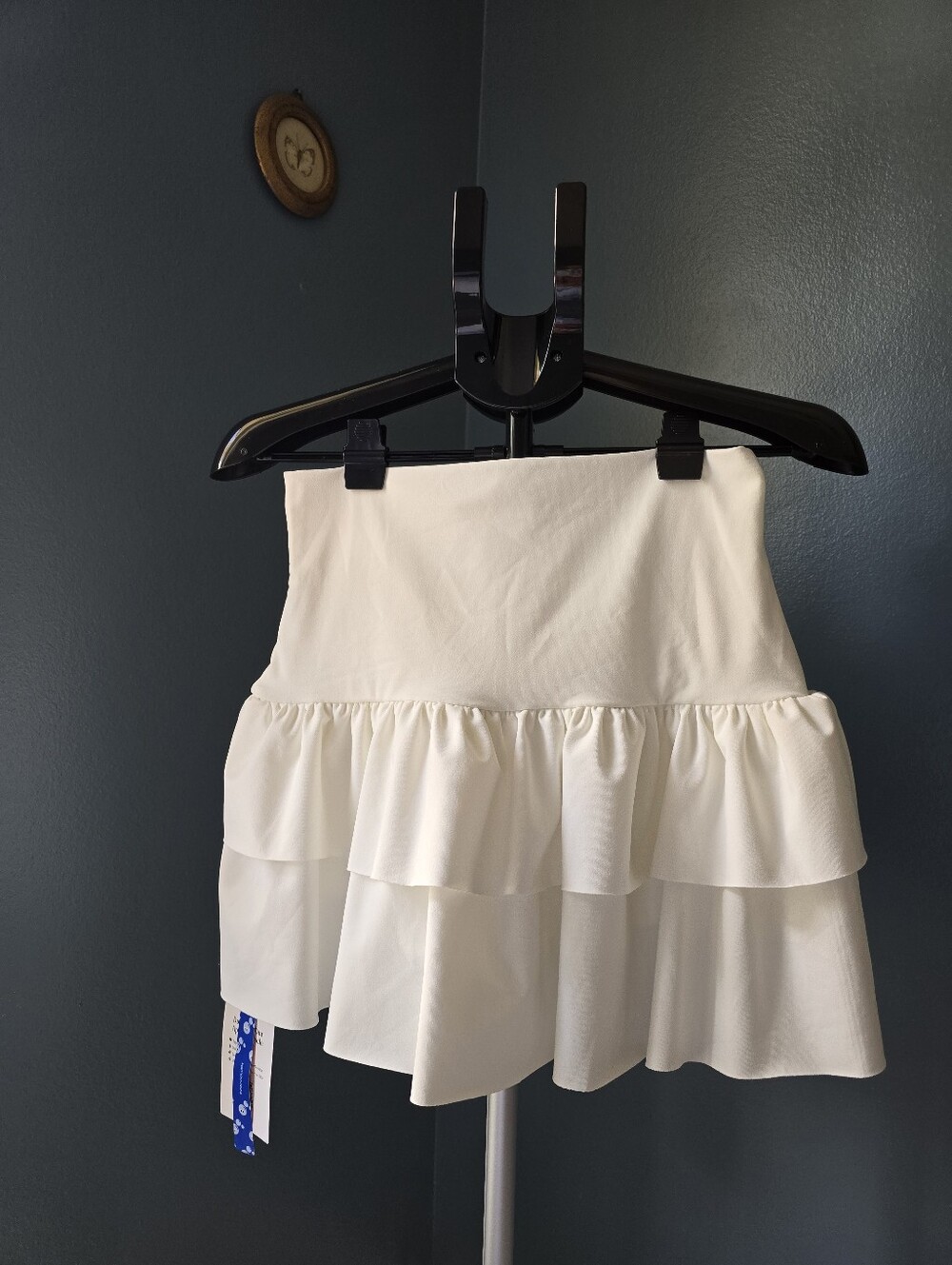 Cider White Tiered Ruffle Mini Skirt